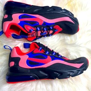 Colorful neon Nike Air 70 sneakers never worn